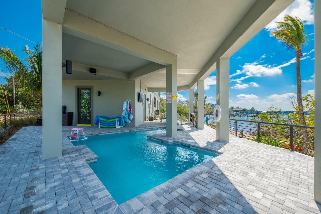 Nirvana Shores Stuart Exterior foto
