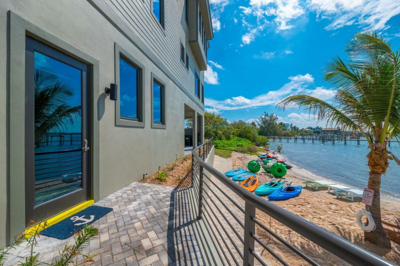 Nirvana Shores Stuart Exterior foto